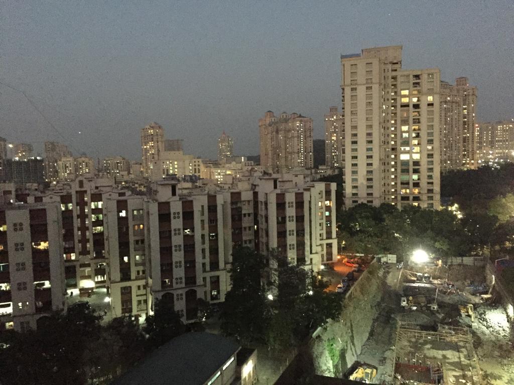 Veridical Hospitality - Powai-Chandivali ムンバイ エクステリア 写真